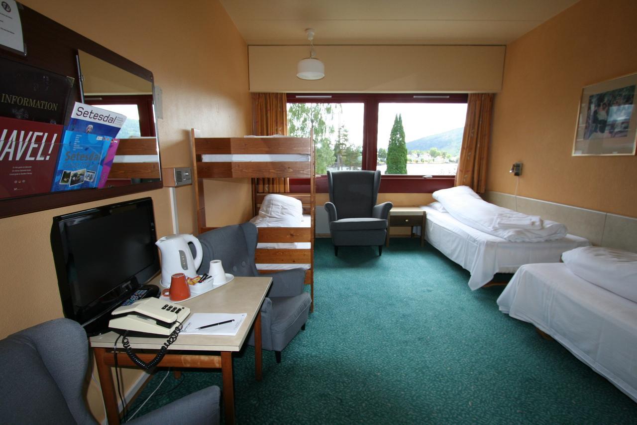 Revsnes Hotell 3*